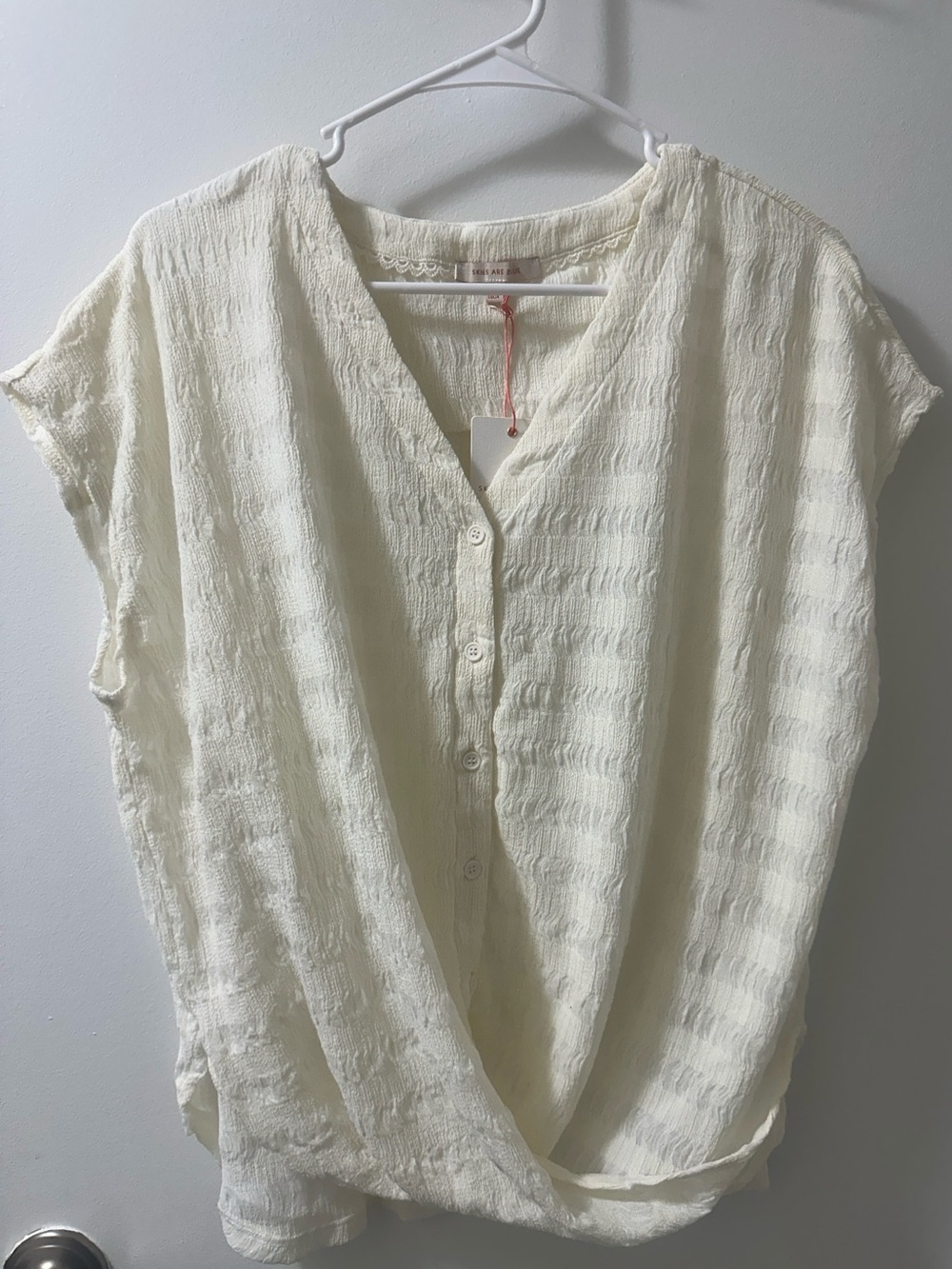 Skies Are Blue Cream Textured Button-Front V-Neck Top